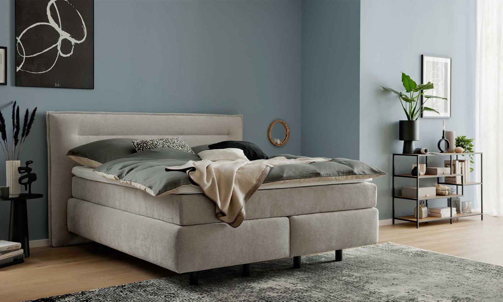 Interliving Interliving Serie 1421 – Boxspringbett Taubengrau mit Topper