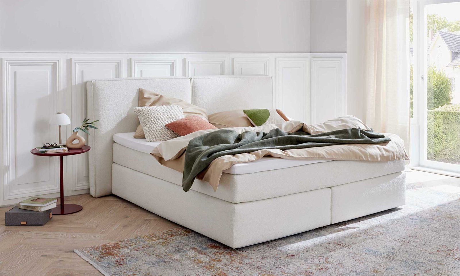 Interliving Interliving Serie 1421 – Boxspringbett Elfenbein mit Kaltschaumtopper